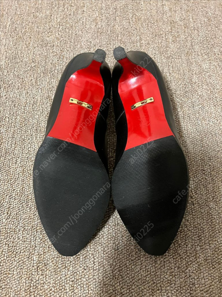 나무하나 구두 펌프스 하이힐 235 착샷 이미지