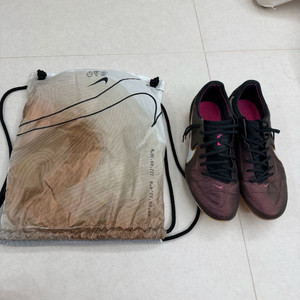 나이키 축구화 티엠포 9 엘리트 FG 상태 좋음