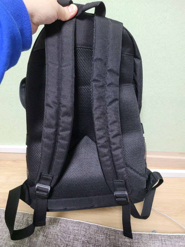 백팩 저렴하게 팝니다--3