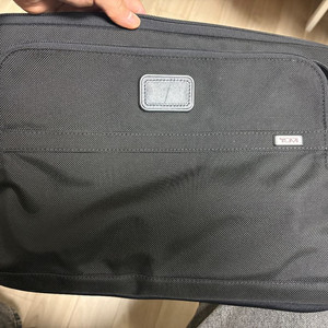 TUMI 라지 노트북 케이스