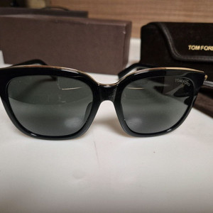 톰포드 선글라스