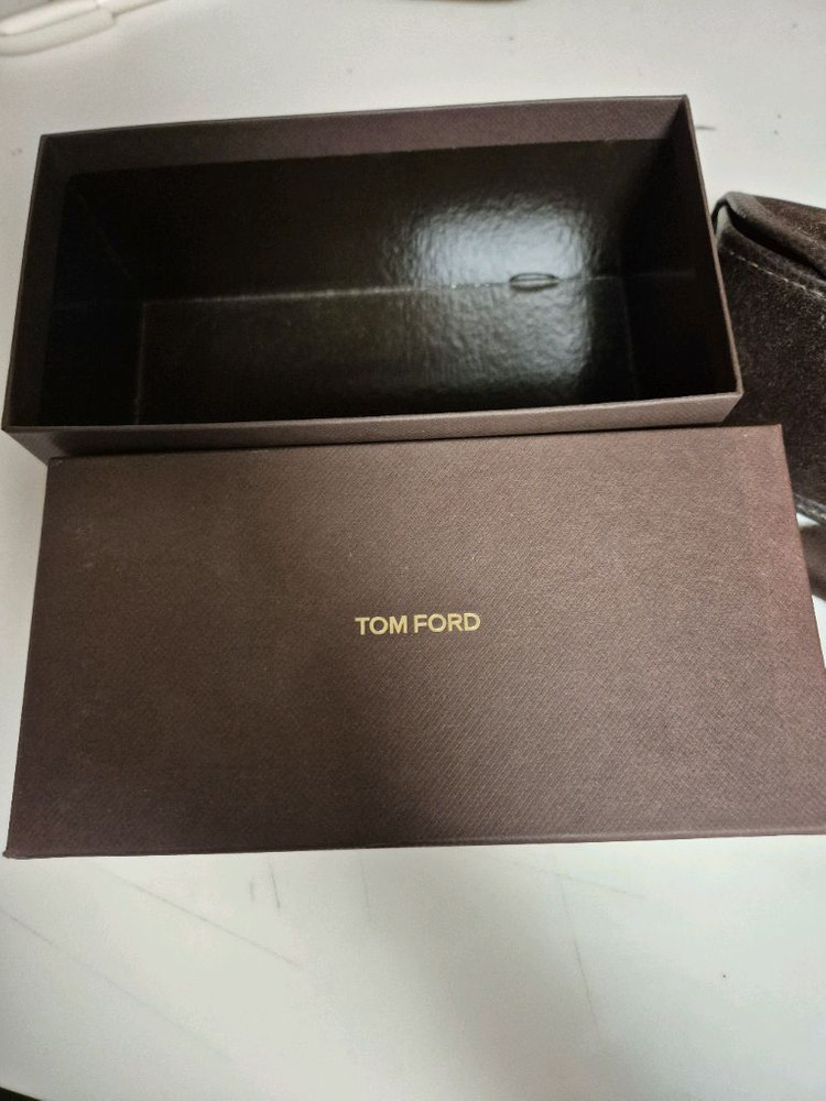 톰포드 선글라스--4