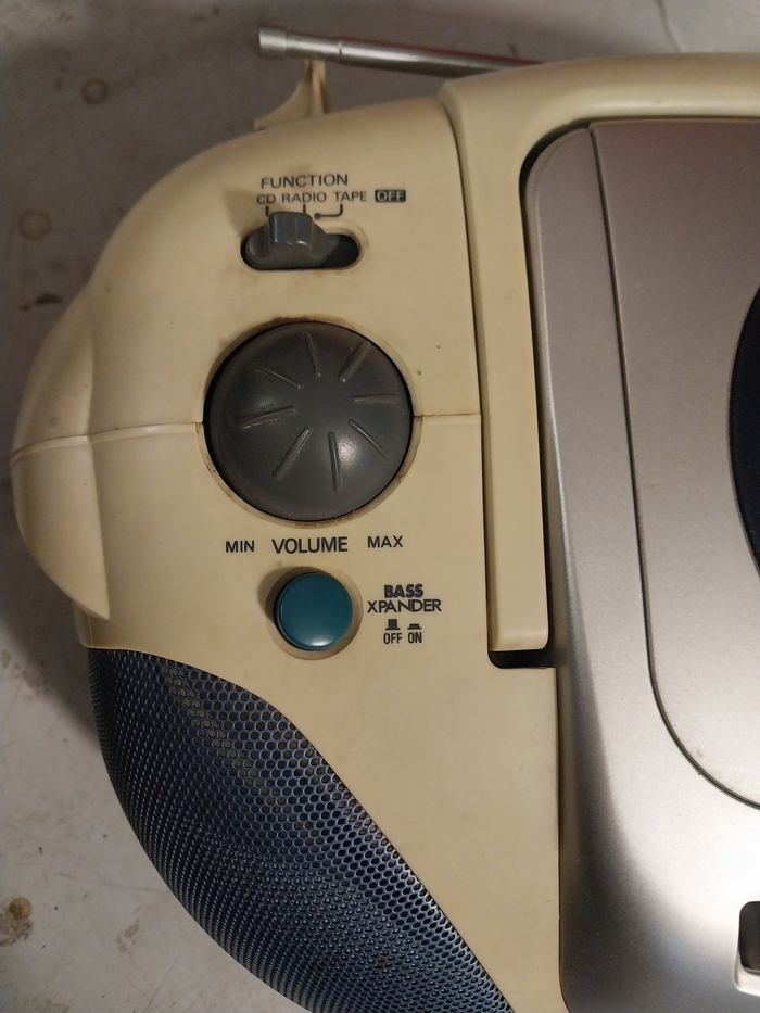 정상작동하는 산요 시디 카세트 라디오/카세트 험 주의 이미지