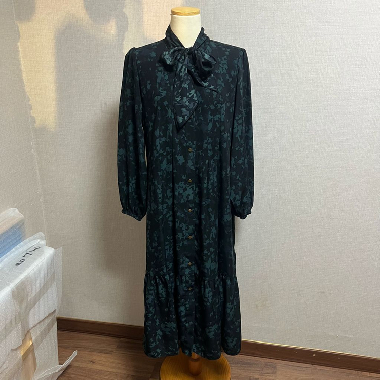 칼라거펠트 프릴 롱원피스(55) 이미지