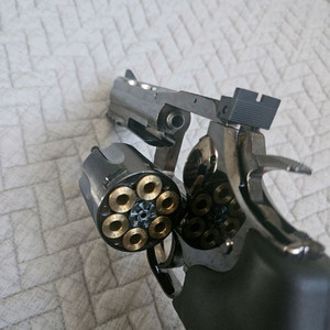 덴 웨슨 풀메탈 리볼버(가격 협의) 이미지