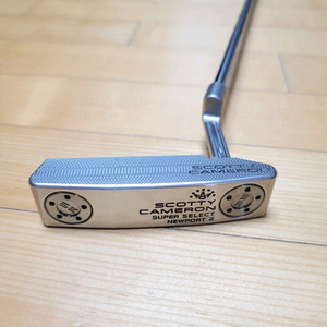 스카티카메론 슈퍼셀렉트 뉴포트2 퍼터 34인치 A+++급 아쿠쉬네트 정품 이미지