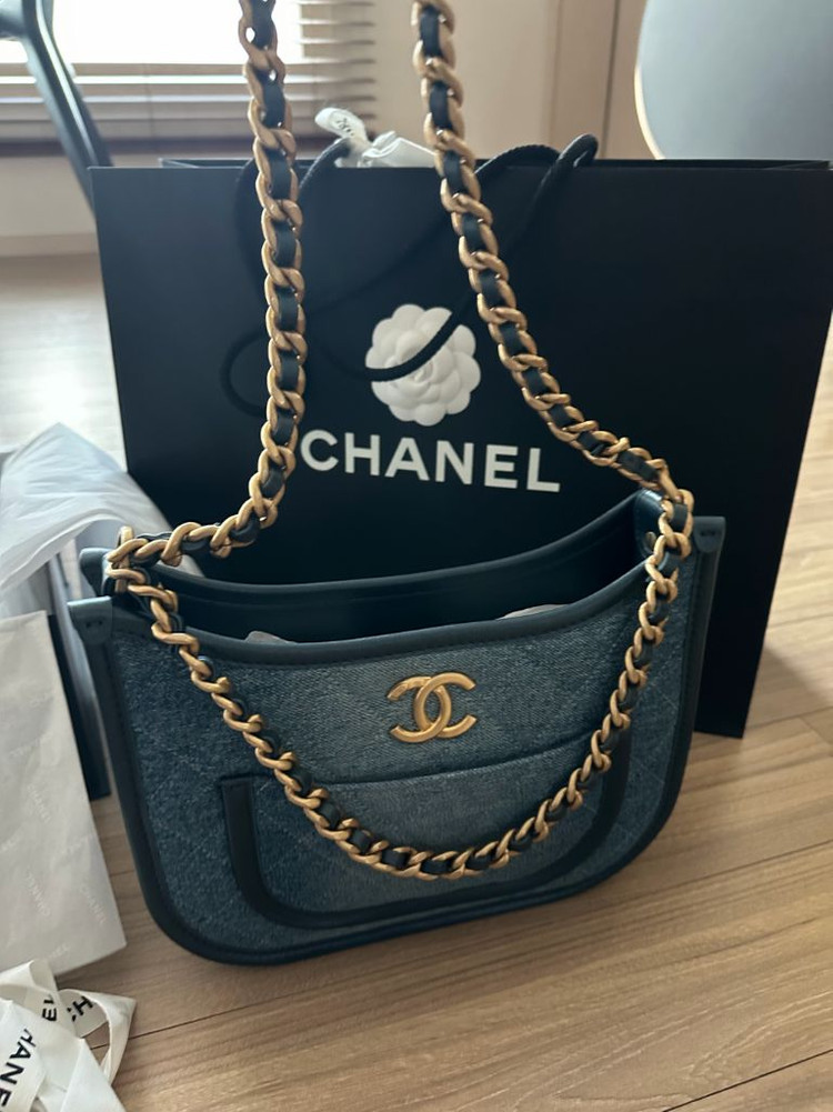 샤넬 시즌 데님호보백530만착불(새상품컨디션)CHANEL--1