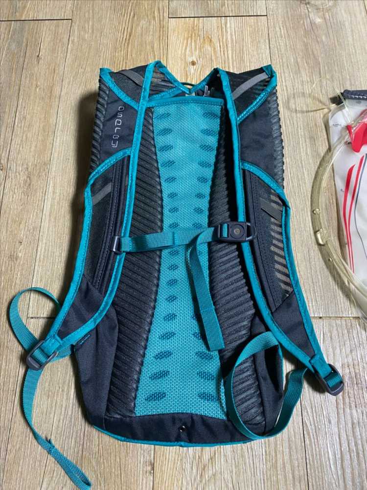 오스프리 카타리 1.5리터 하이드레이션 자전거 수압백 런닝백 워터백 남여공용 이미지