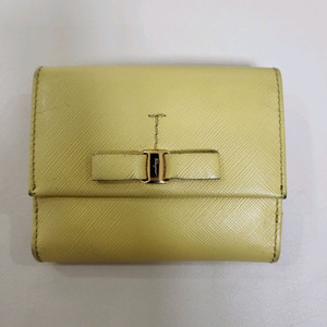 페라가모 바라 반지갑 이미지