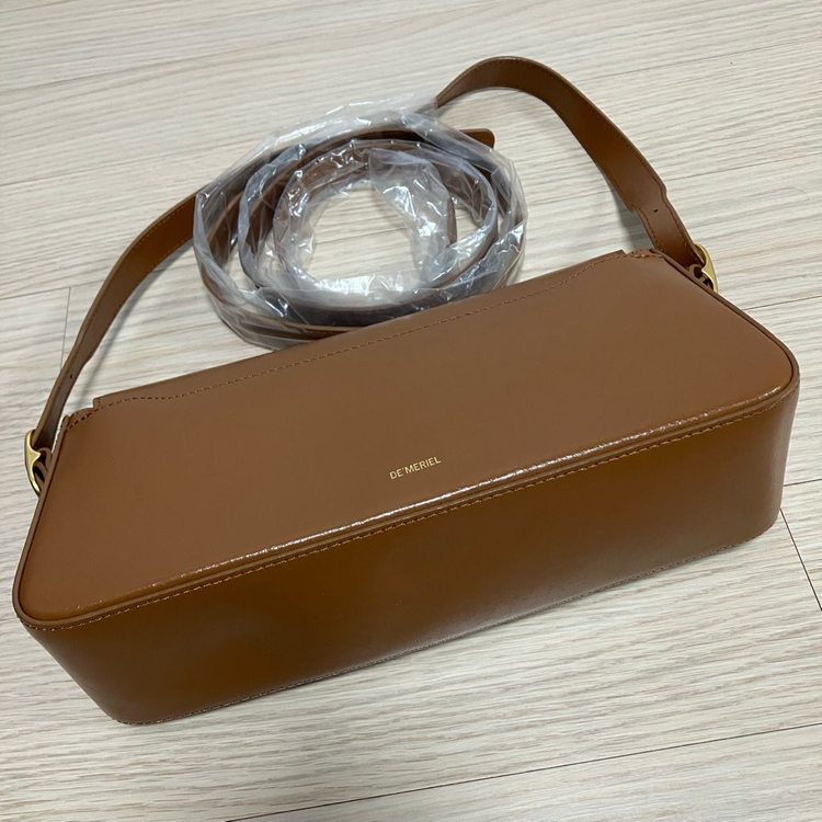 [새상품] 드메리엘 베티백 탄브라운 Demeriel 이미지