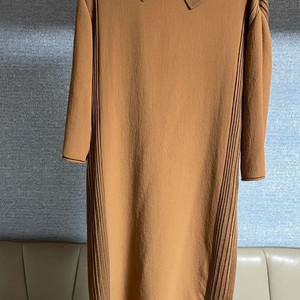 르베이지원피스