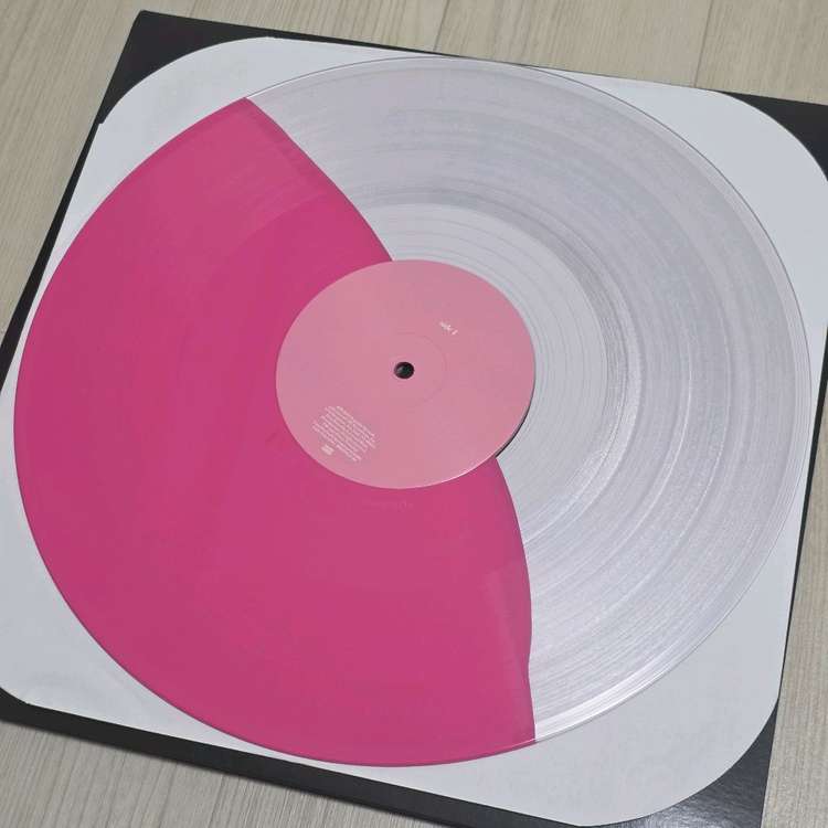 아리아나 그란데 Ariana Grande - thank u, next 한정판 컬러 LP--1