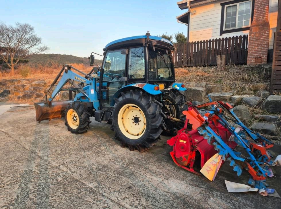 (급매)LS트랙터 52마력(로우더+로터리) 트렉터--1