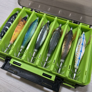 형광.야광 쭈꾸미.갑오징어 에기 7개 세트(10cm) + 전용케이스 이미지