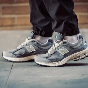 새상품 뉴발란스 운동화 뉴발 2002rnm 그레이 270 이미지