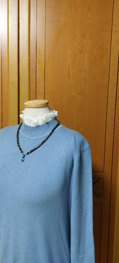 플리츠 목도리 니트 이미지