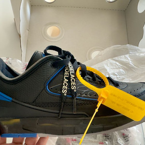 나이키 x 오프화이트 에어 조던 2 로우 블랙 이미지