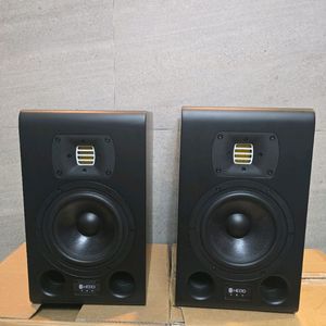 TYPE 07 모니터 스피커. 풀박 이미지