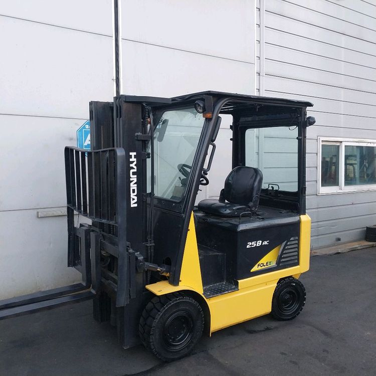 현대 전동지게차 2.5톤 사이드쉬프트 3단4700 이미지