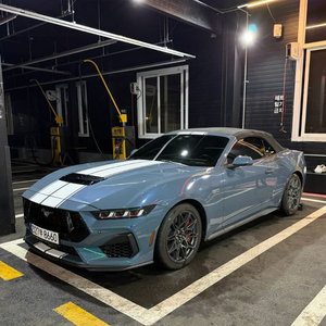 포드 머스탱 gt 7세대 컨버터블 이미지