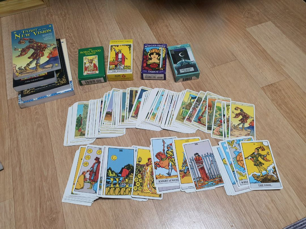 (판매)라이더 웨이트 타로카드 등, 인기 타로카드 북세트 일괄 팝니다 이미지