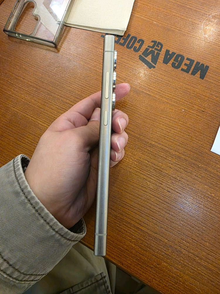 갤럭시 s24 울트라 256gb 판매합니다 이미지