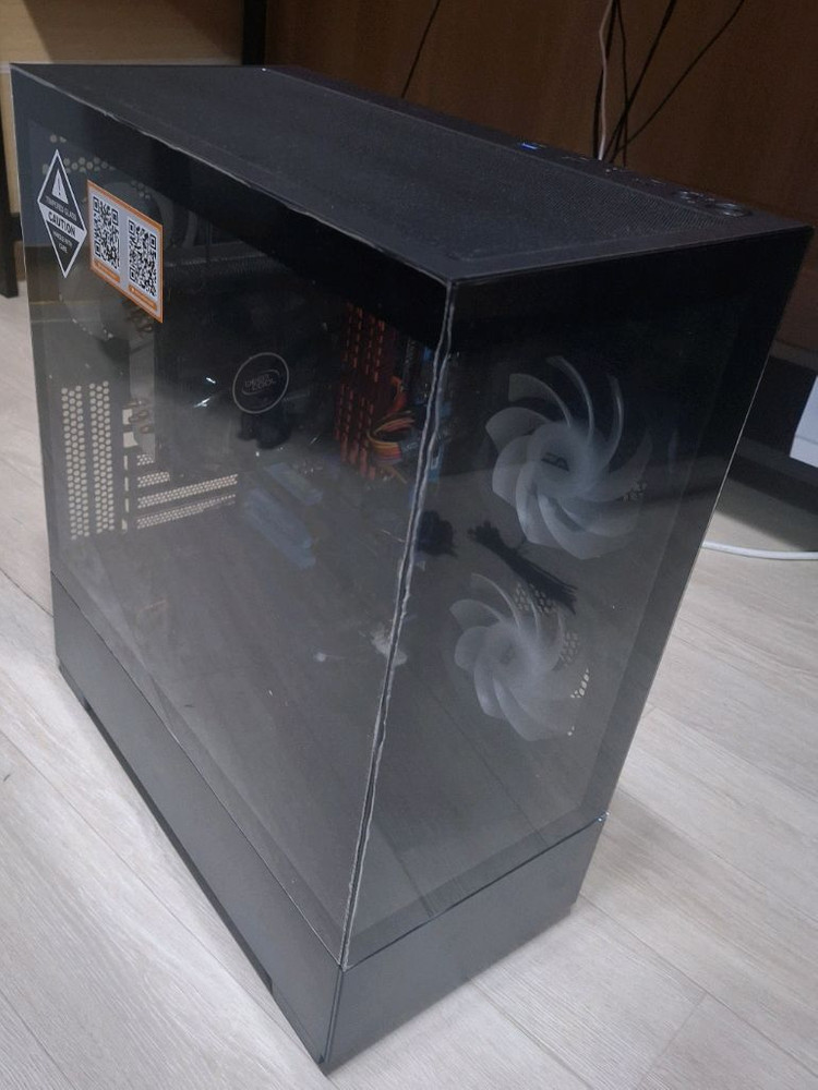 PC 데스크탑 컴퓨터 반본체 이미지