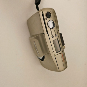 올림푸스 뮤 줌 105 필름카메라 이미지