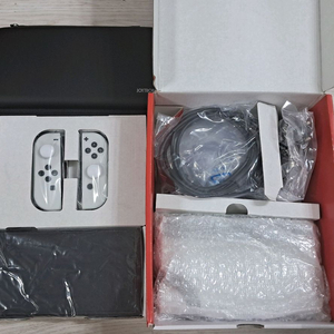 닌텐도 스위치 oled A+급 풀박스 + 파우치