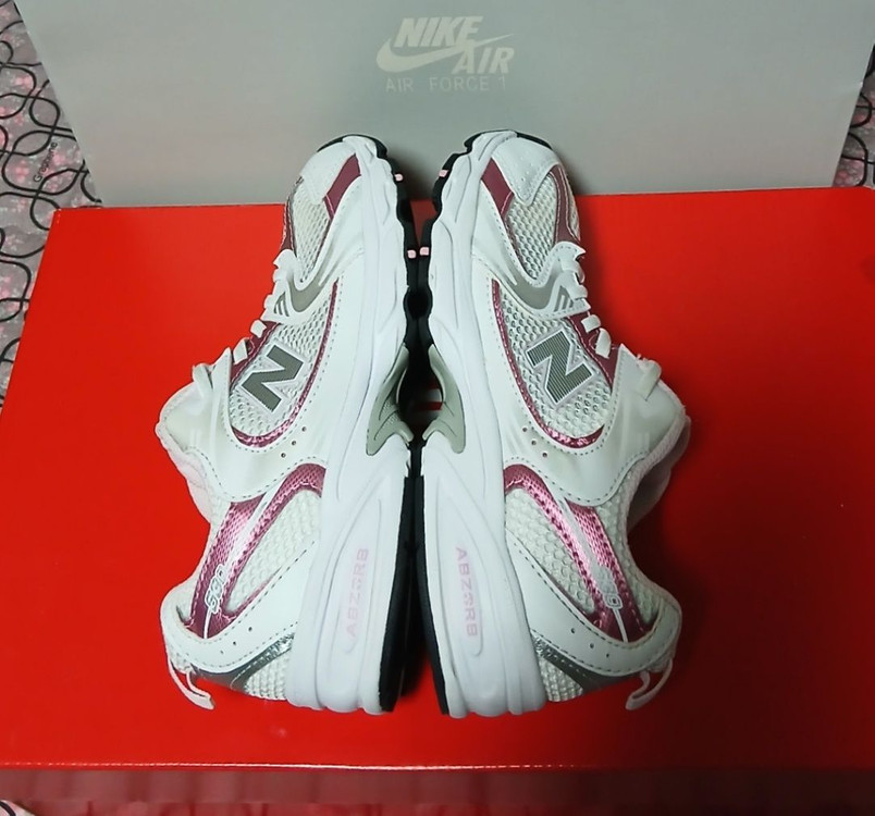 뉴발란스키즈 530 실버핑크200운동화 24년.거의새거--6