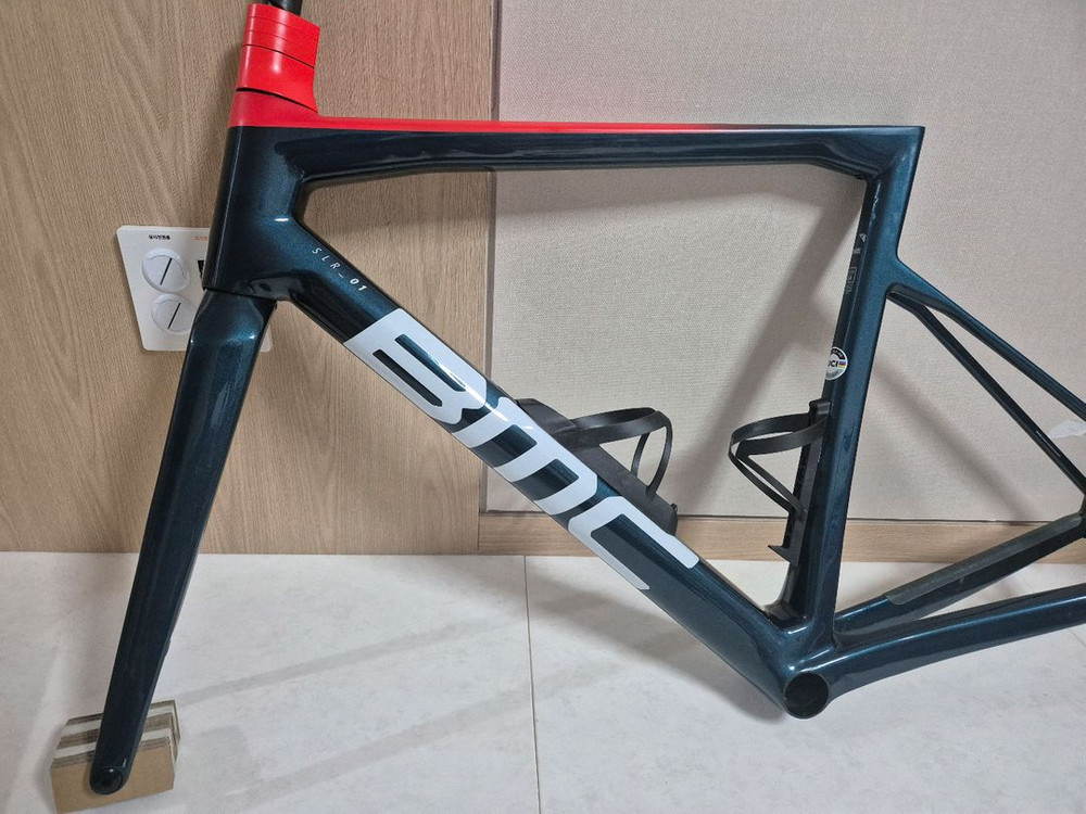 BMC 팀머신 SLR 01one 프레임 54사이즈--8