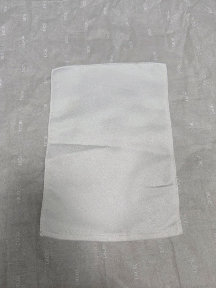 샤넬 가방닦는 융 이미지