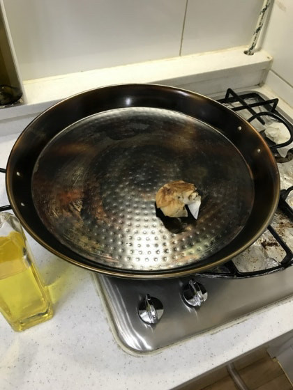 VALLOIS CAMPOS S.L.에서 제조된 스페인산 빠에야 팬과 버너 세트입니다.--4