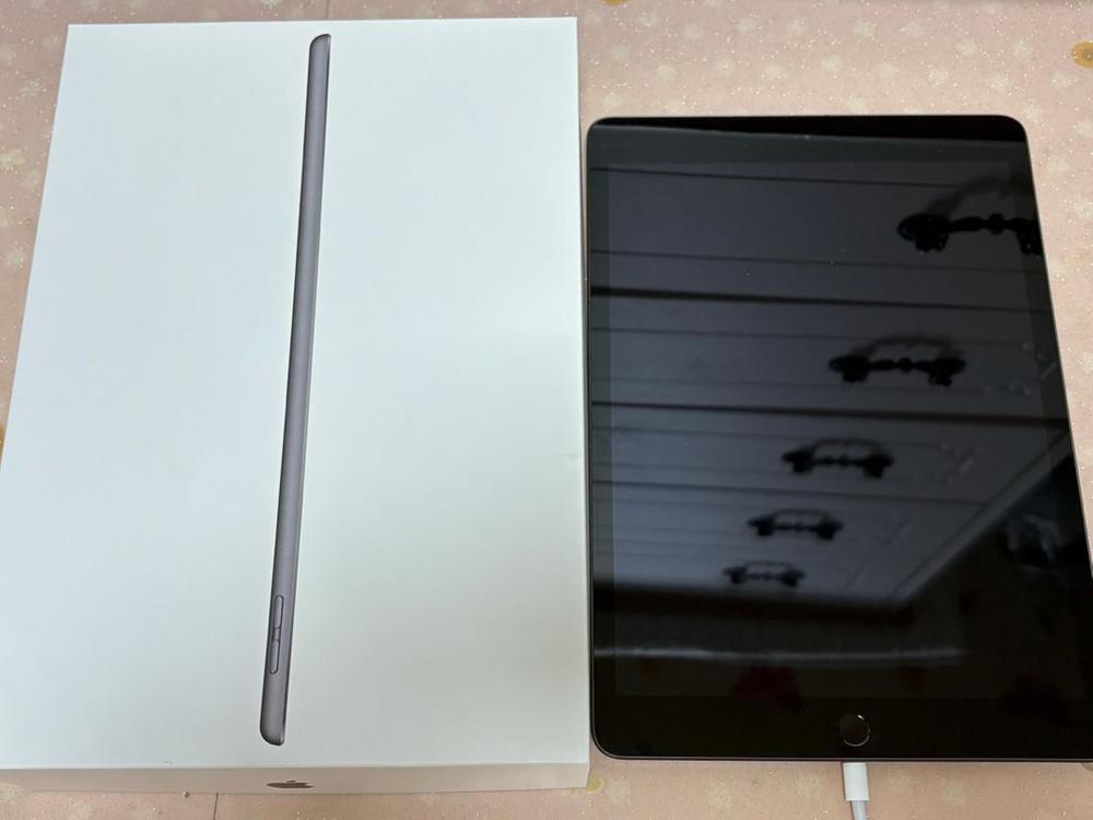 아이패드 7세대 32기가 스페이스 그레이 이미지