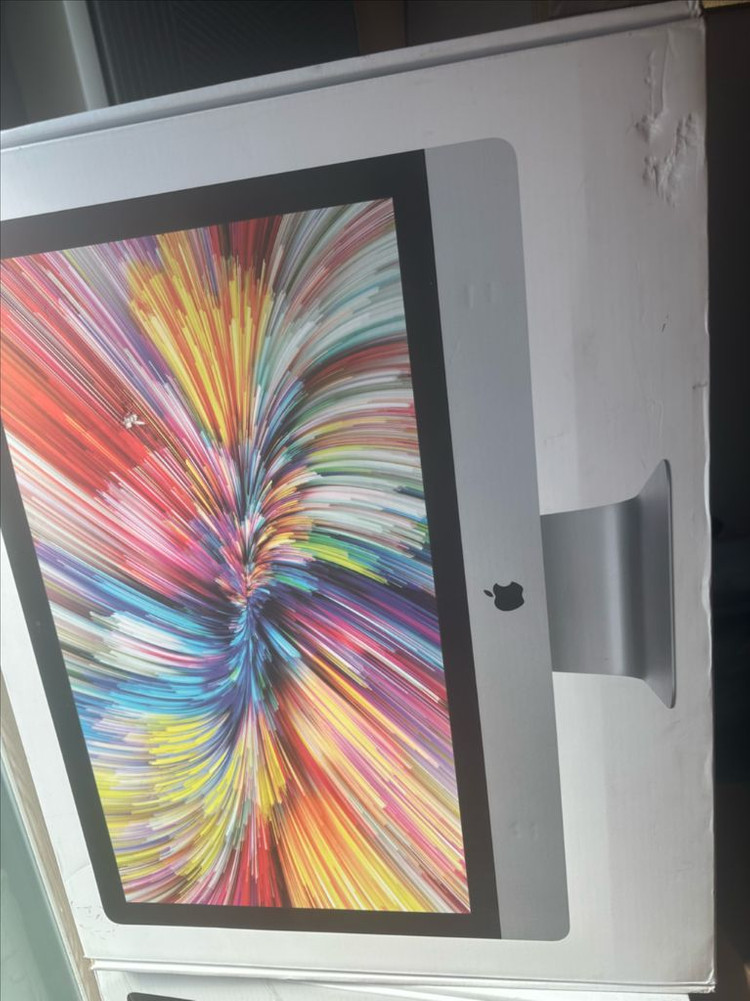 아이맥 27인치 2019 Retina 5K i9 / 램32G / 그래픽580X 8G / 2TB--1