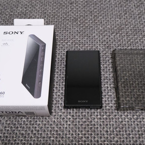 소니 NW-A306 워크맨 32GB 블랙 소장용 이미지