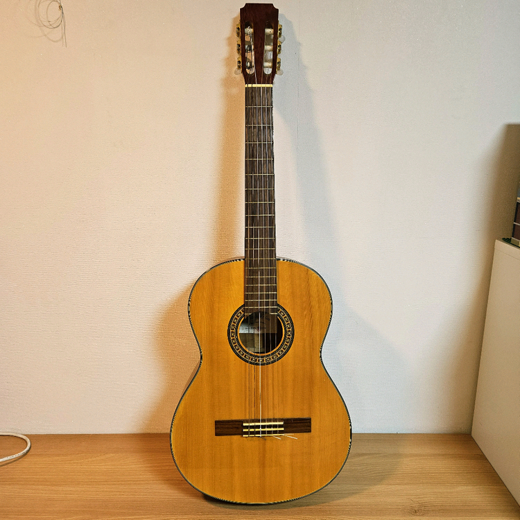 김정곤 수제 클래식기타--1