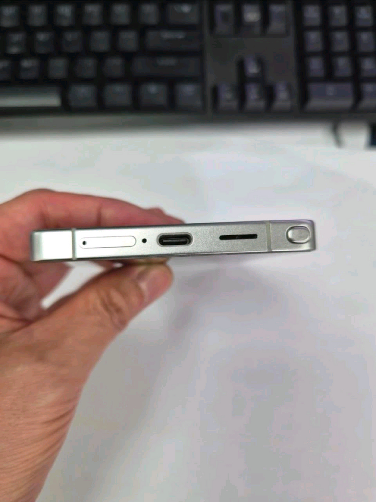 갤럭시s25울트라 티타늄실버 256--3