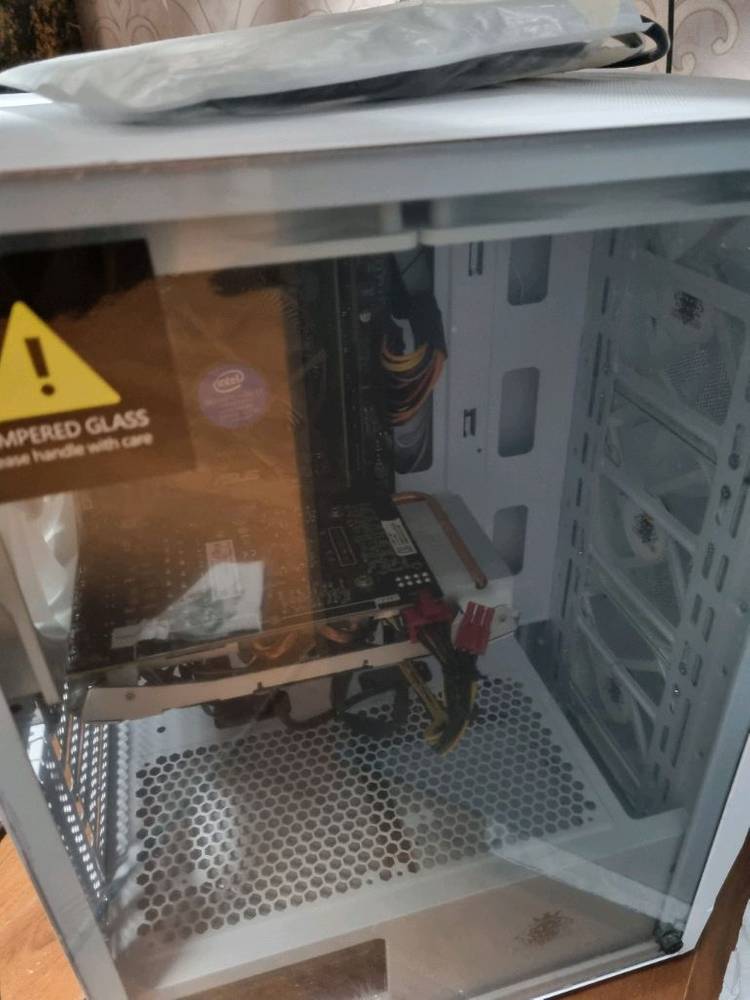 고성능 게이밍컴퓨터 pc 본체 팔아요--0