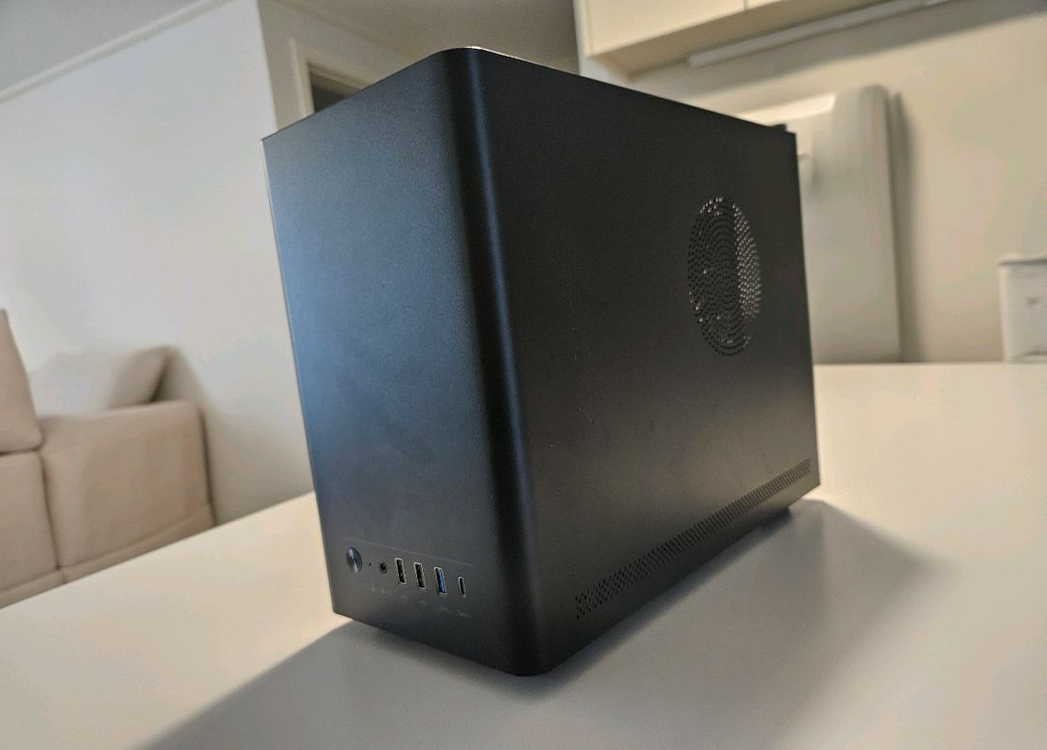 DAVEN U300 미니 타워 케이스--2