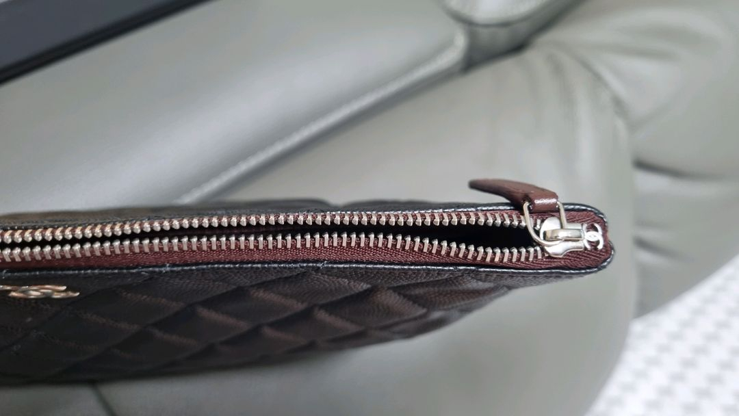 샤넬 뉴미디움 케비어 클러치--6