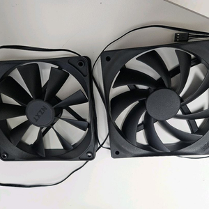 NZXT 쿨링팬 120mm 2개