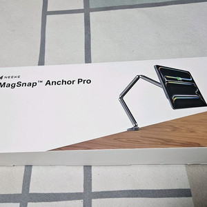 새제품 니케 맥스냅 앵커 프로자석식 아이패드 충전 거치대