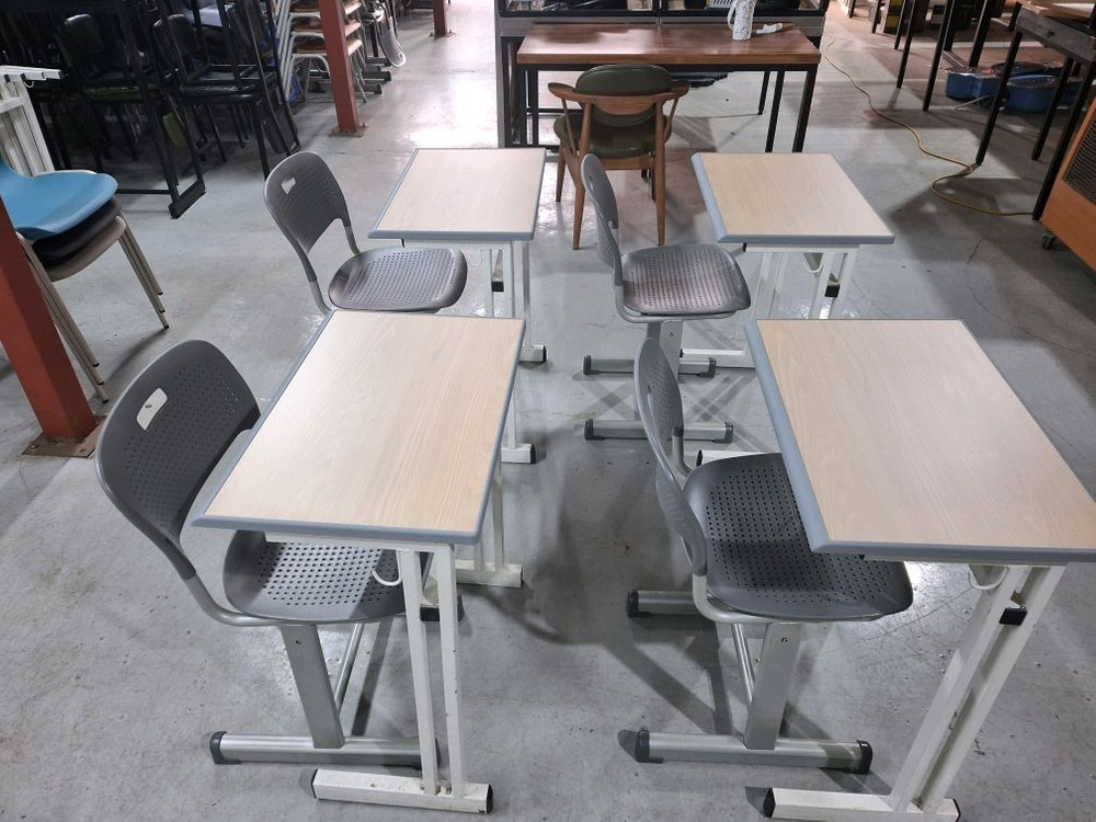 103번 학원 책걸상 중고 학원책상 의자 학교 수강실 강의실 학습실 교육실책상 이미지