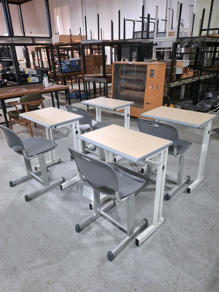 103번 학원 책걸상 중고 학원책상 의자 학교 수강실 강의실 학습실 교육실책상 이미지