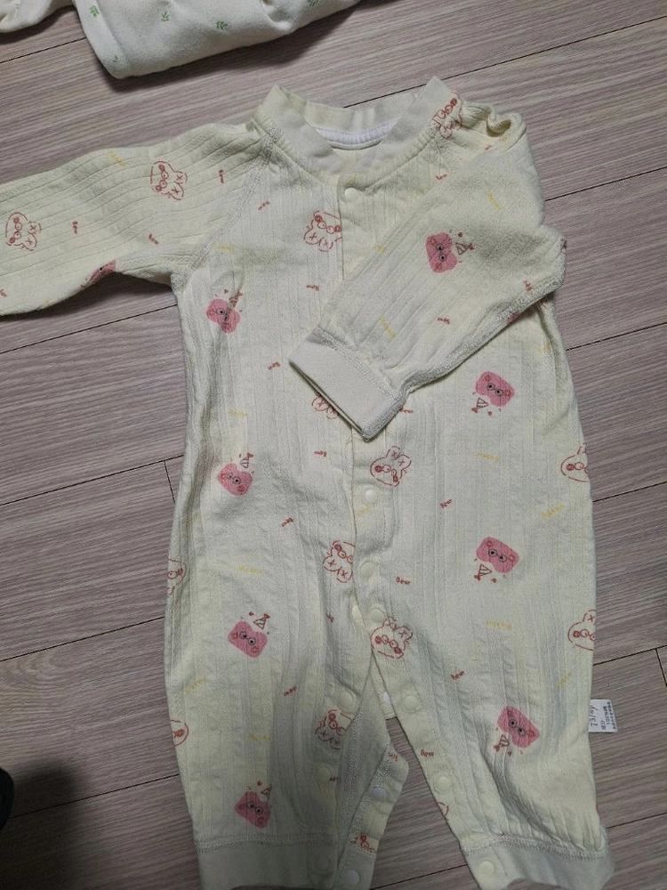 신생아~6개월 바디수트 이미지