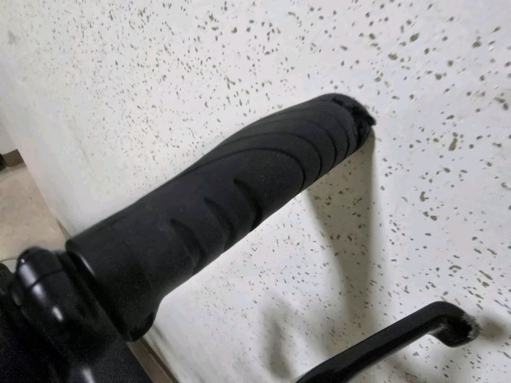 퀄리 엑스트론 투어 25년식 신형 팝니다--5