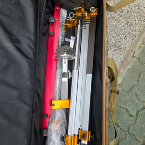 동일 접이식 전투 낚시좌대 이미지