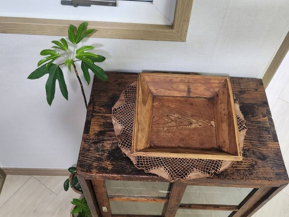 고가구 골동품 옛날 찬장 이미지