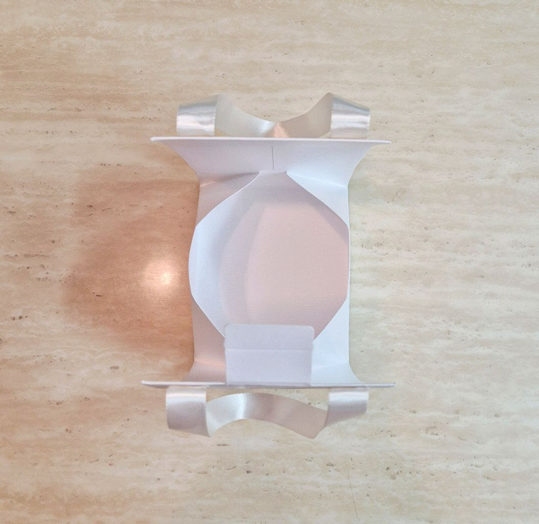 [정품]입생로랑 쇼핑백,입생로랑 케이스,입생로랑 박스,생로랑 케이스,입생로랑 가방,입생로랑 립스틱,입생로랑 이미지